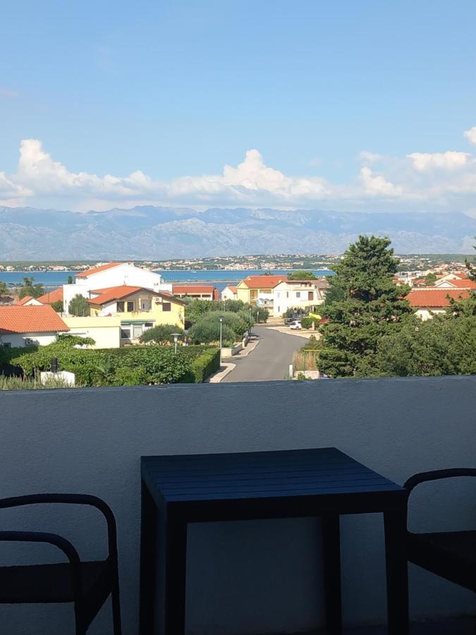 One Bedroom Loft Apartment With Nice View Nin Kültér fotó